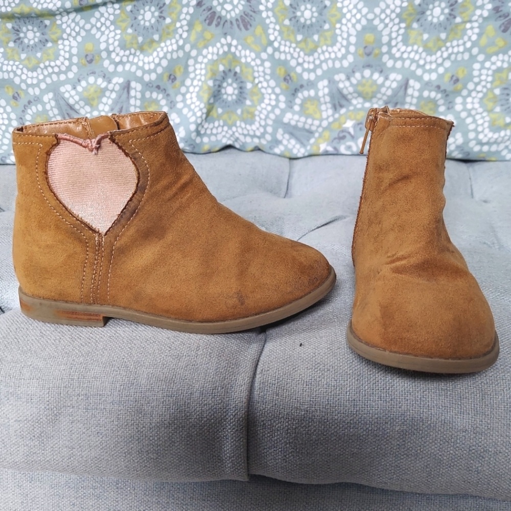 Brown Ankle Boots with Heart Detail
